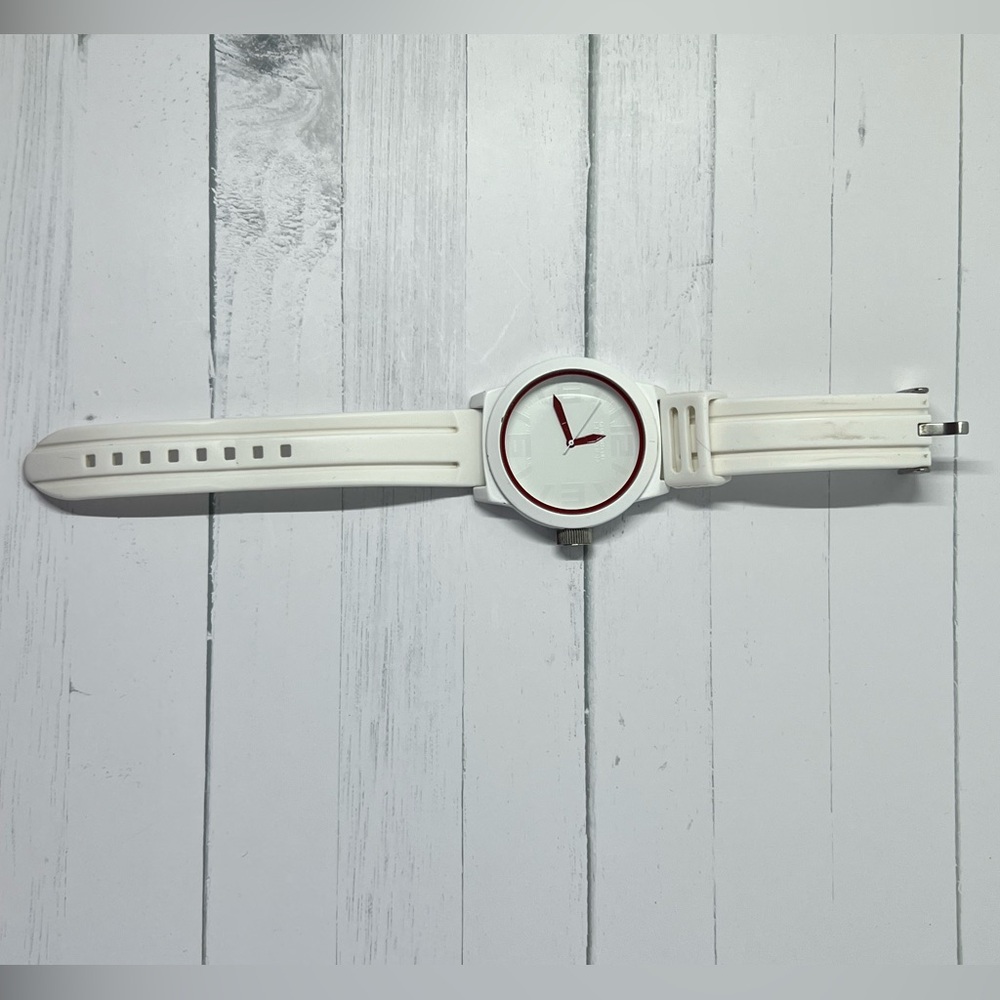 Kenneth Cole Reaction white silicone watch with red RK1241